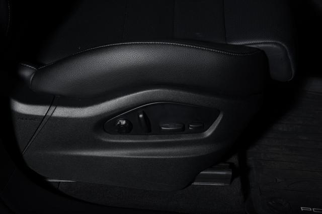 Photo of 2024 Black Porsche Cayenne