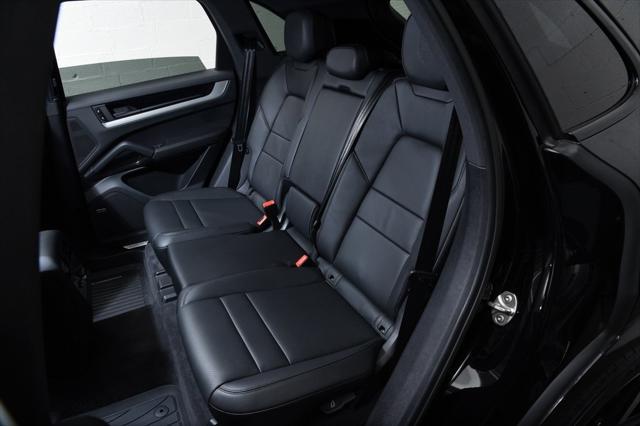 Photo of 2024 Black Porsche Cayenne