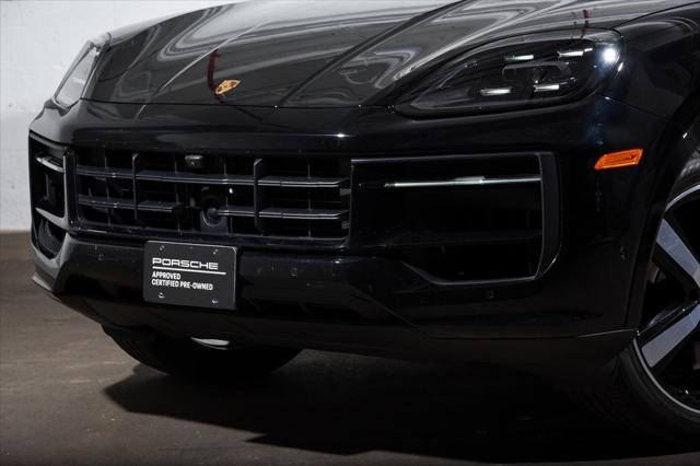 Photo of 2024 Black Porsche Cayenne