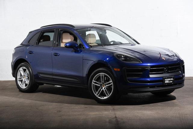 Photo of 2024 Gentian Blue Metallic Porsche Macan