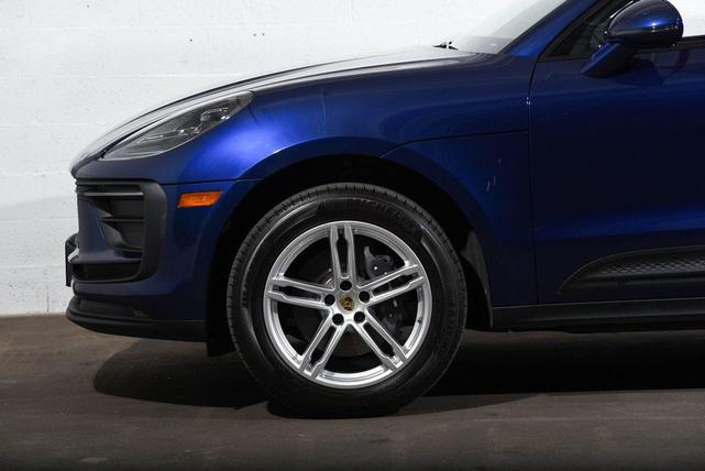 Photo of 2024 Gentian Blue Metallic Porsche Macan