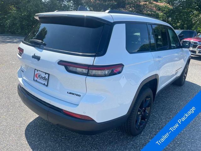 Photo of 2025 Bright White Clearcoat Jeep Grand Cherokee L
