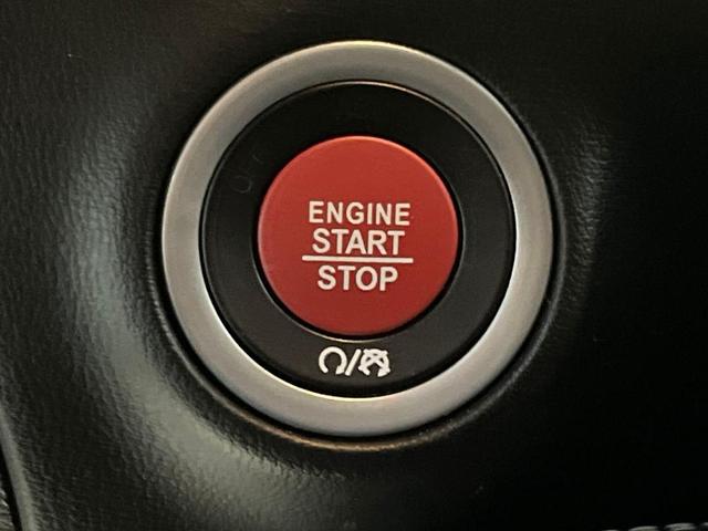 Photo of 2021 Pitch Black Clearcoat Dodge Challenger