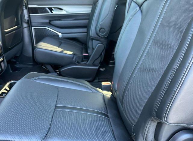 Photo of 2025 Riverrock Green Jeep Wagoneer