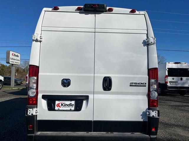 Photo of 2025 Bright White Clearcoat RAM ProMaster 2500