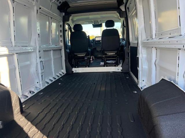 Photo of 2025 Bright White Clearcoat RAM ProMaster 2500