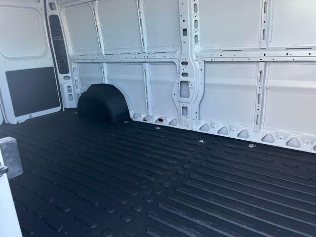 Photo of 2025 Bright White Clearcoat RAM ProMaster 2500