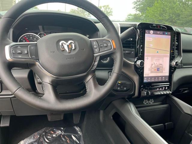 Photo of 2025 Granite Crystal Clearcoat Metallic RAM 2500