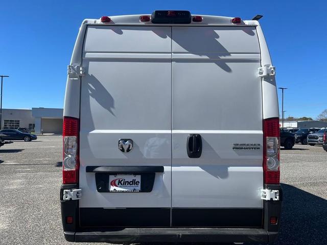 Photo of 2025 Bright White Clearcoat RAM ProMaster 3500