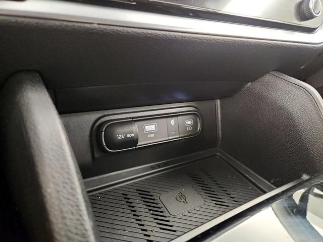 Photo of 2025 Gray Kia Sportage