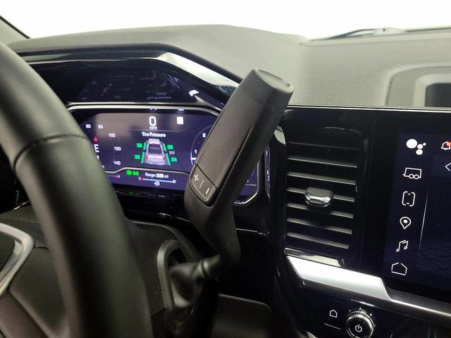 Photo of 2023 Black GMC Sierra 1500