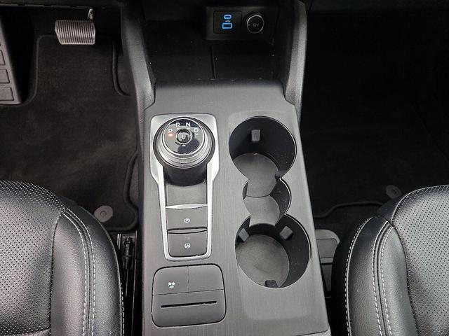 Photo of 2021 Gray Ford Escape