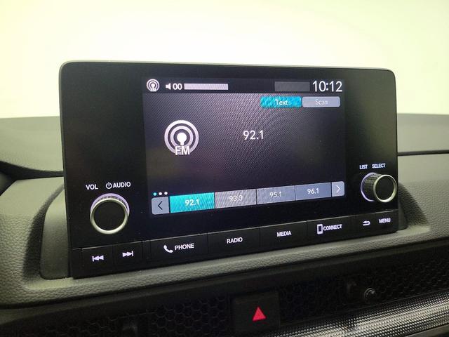 Photo of 2024 White Honda CR-V Hybrid