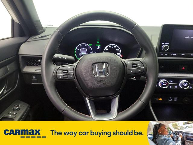 Photo of 2024 White Honda CR-V Hybrid