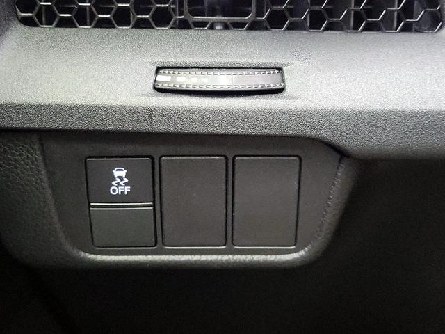 Photo of 2024 White Honda CR-V Hybrid