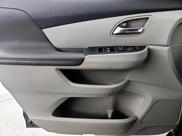 Photo of 2016 Gray Honda Odyssey