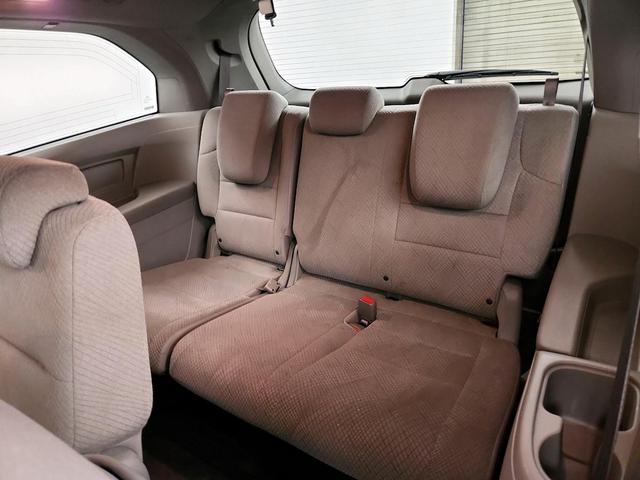 Photo of 2016 Gray Honda Odyssey