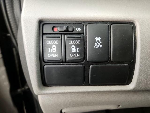 Photo of 2016 Gray Honda Odyssey