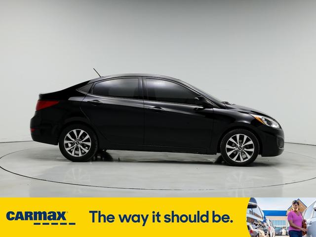 Photo of 2017 Black Hyundai Accent