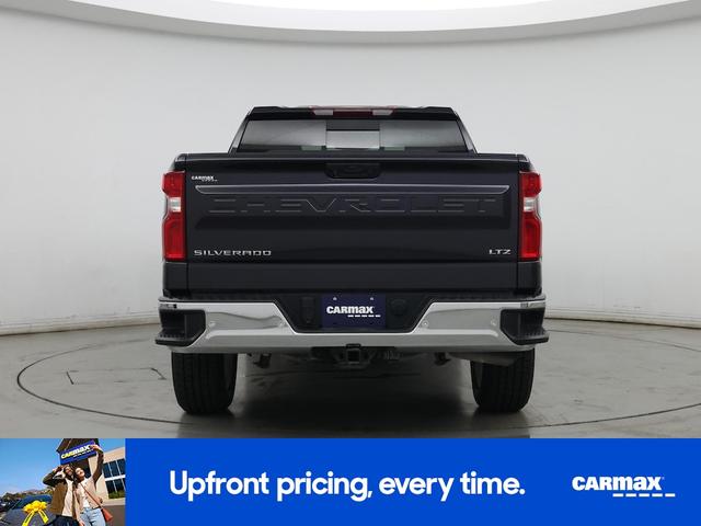 Photo of 2022 Gray Chevrolet Silverado 1500