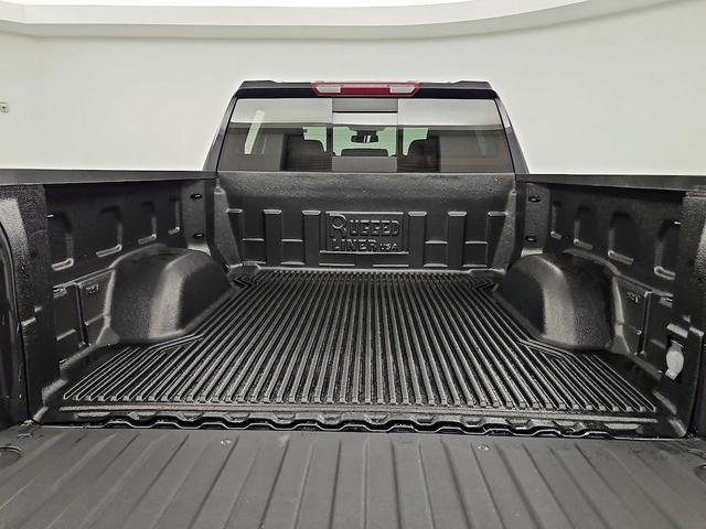 Photo of 2022 Gray Chevrolet Silverado 1500