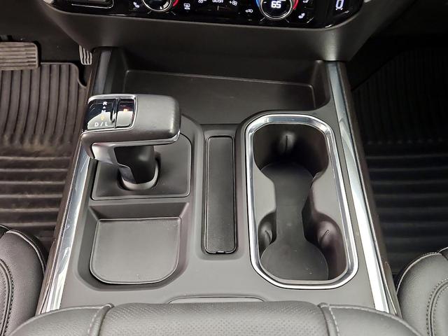 Photo of 2022 Gray Chevrolet Silverado 1500