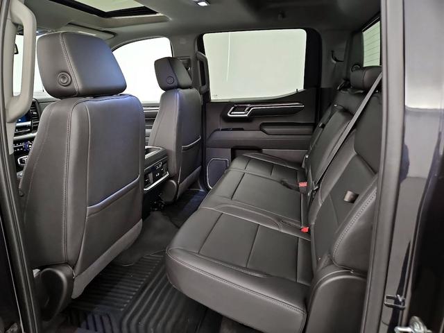 Photo of 2022 Gray Chevrolet Silverado 1500