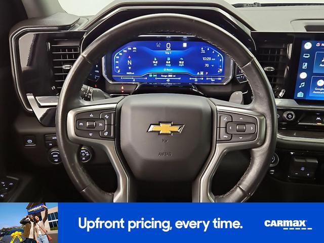 Photo of 2022 Gray Chevrolet Silverado 1500
