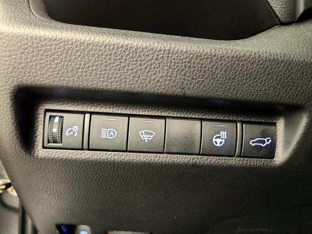 Photo of 2022 Gray Toyota RAV4 Hybrid