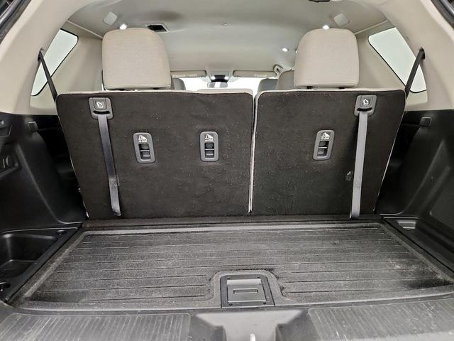 Photo of 2023 Black Honda Pilot
