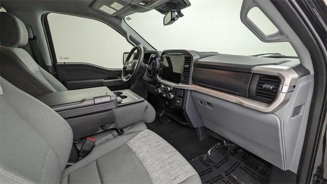 Photo of 2023 Agate Black Metallic Ford F-150