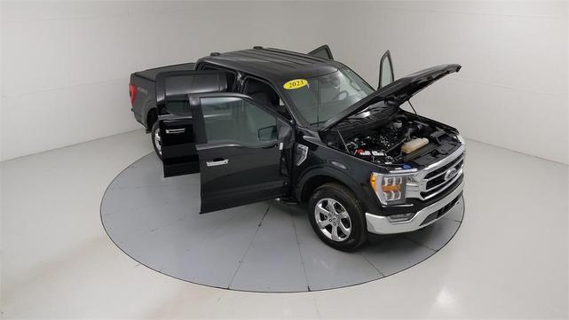 Photo of 2023 Agate Black Metallic Ford F-150