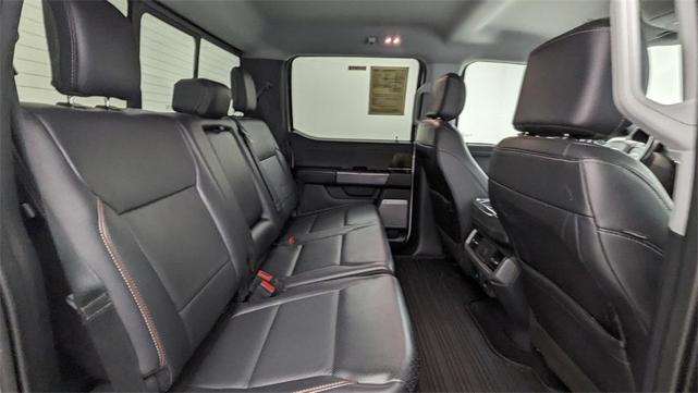 Photo of 2022 Oxford White Ford F-150