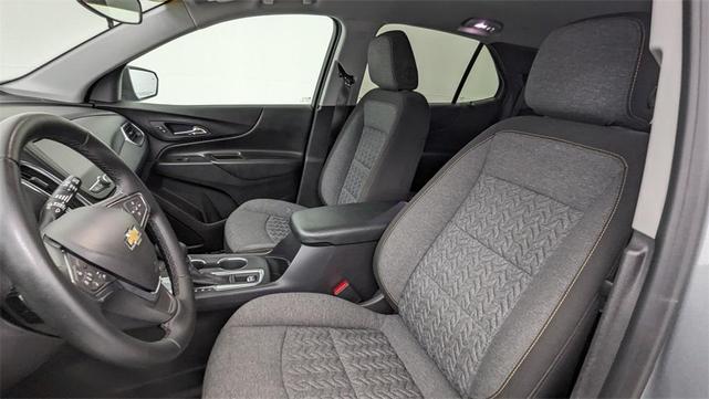 Photo of 2024 Sterling Gray Metallic Chevrolet Equinox
