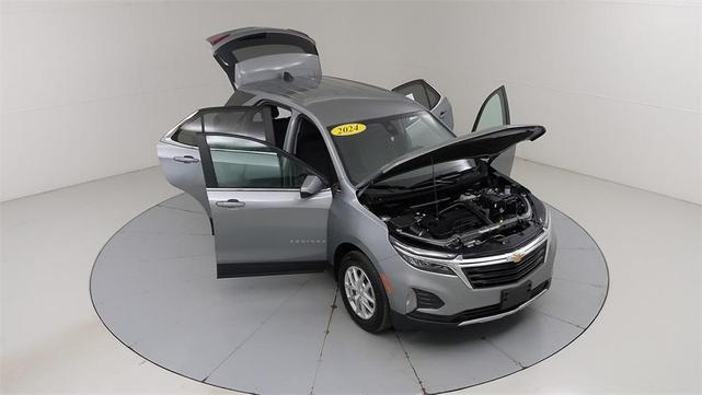 Photo of 2024 Sterling Gray Metallic Chevrolet Equinox