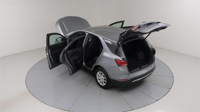 Photo of 2024 Sterling Gray Metallic Chevrolet Equinox