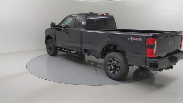 Photo of 2025 Agate Black Metallic Ford F-250
