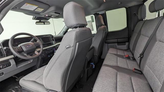 Photo of 2025 Agate Black Metallic Ford F-250