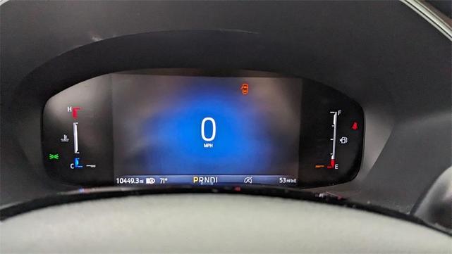 Photo of 2023 Oxford White Ford Escape