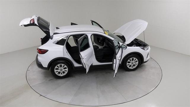 Photo of 2023 Oxford White Ford Escape