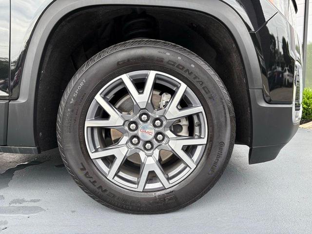 Photo of 2022 Ebony Twilight Metallic GMC Acadia