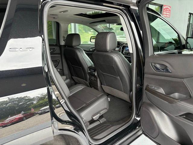 Photo of 2022 Ebony Twilight Metallic GMC Acadia