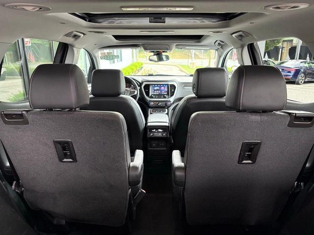 Photo of 2022 Ebony Twilight Metallic GMC Acadia