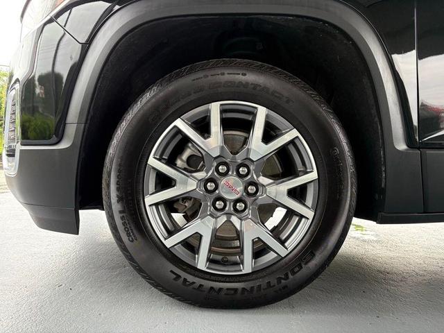 Photo of 2022 Ebony Twilight Metallic GMC Acadia
