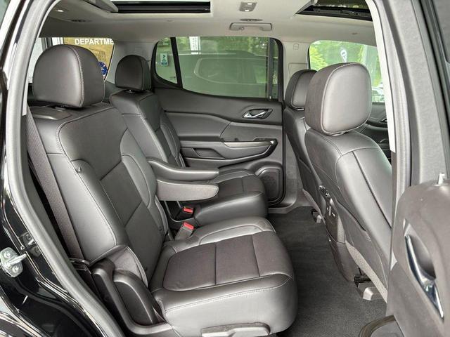 Photo of 2022 Ebony Twilight Metallic GMC Acadia
