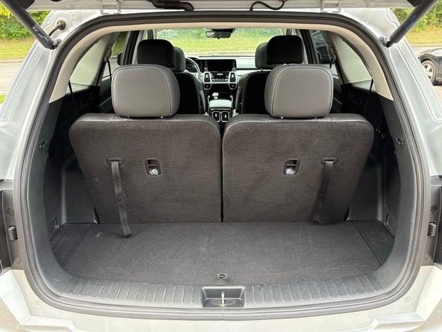 Photo of 2022 Sparkling Silver Kia Sorento