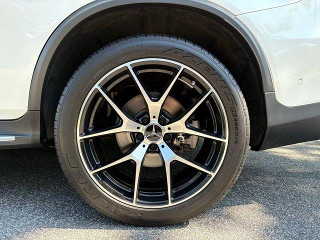Photo of 2021 designo Diamond White Metallic Mercedes-Benz AMG GLC 43