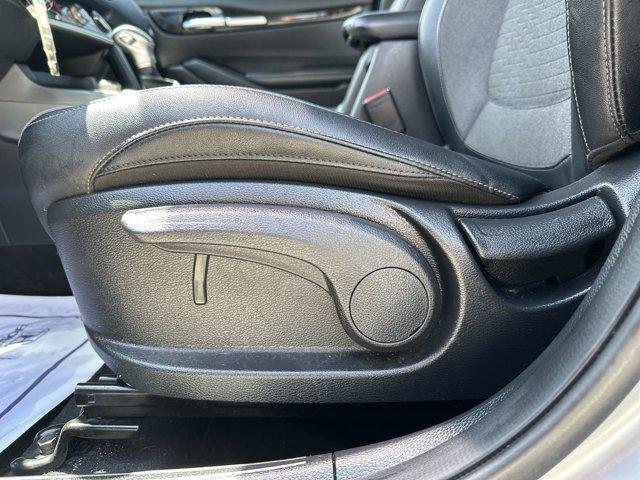 Photo of 2021 Steel Gray Kia Seltos