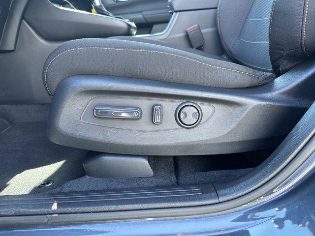 Photo of 2026 Nh-904m Honda CR-V Hybrid