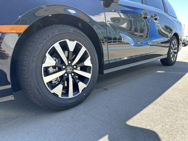 Photo of 2026 Crystal Black Pearl Honda Odyssey